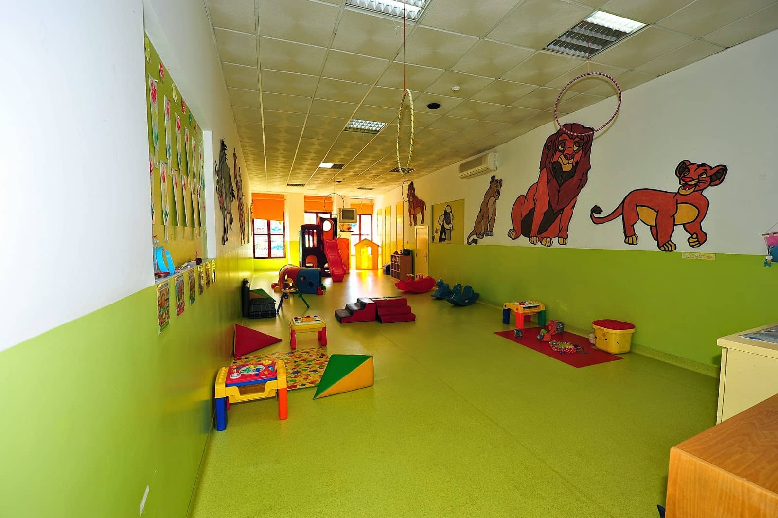 Photo 1