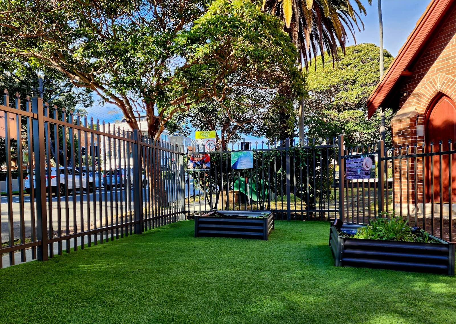 Photo 1