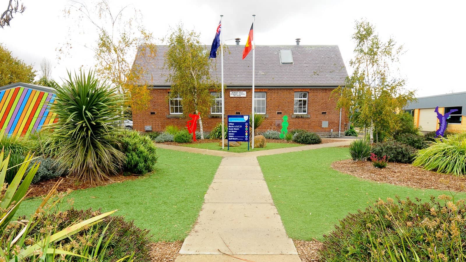 Photo 1