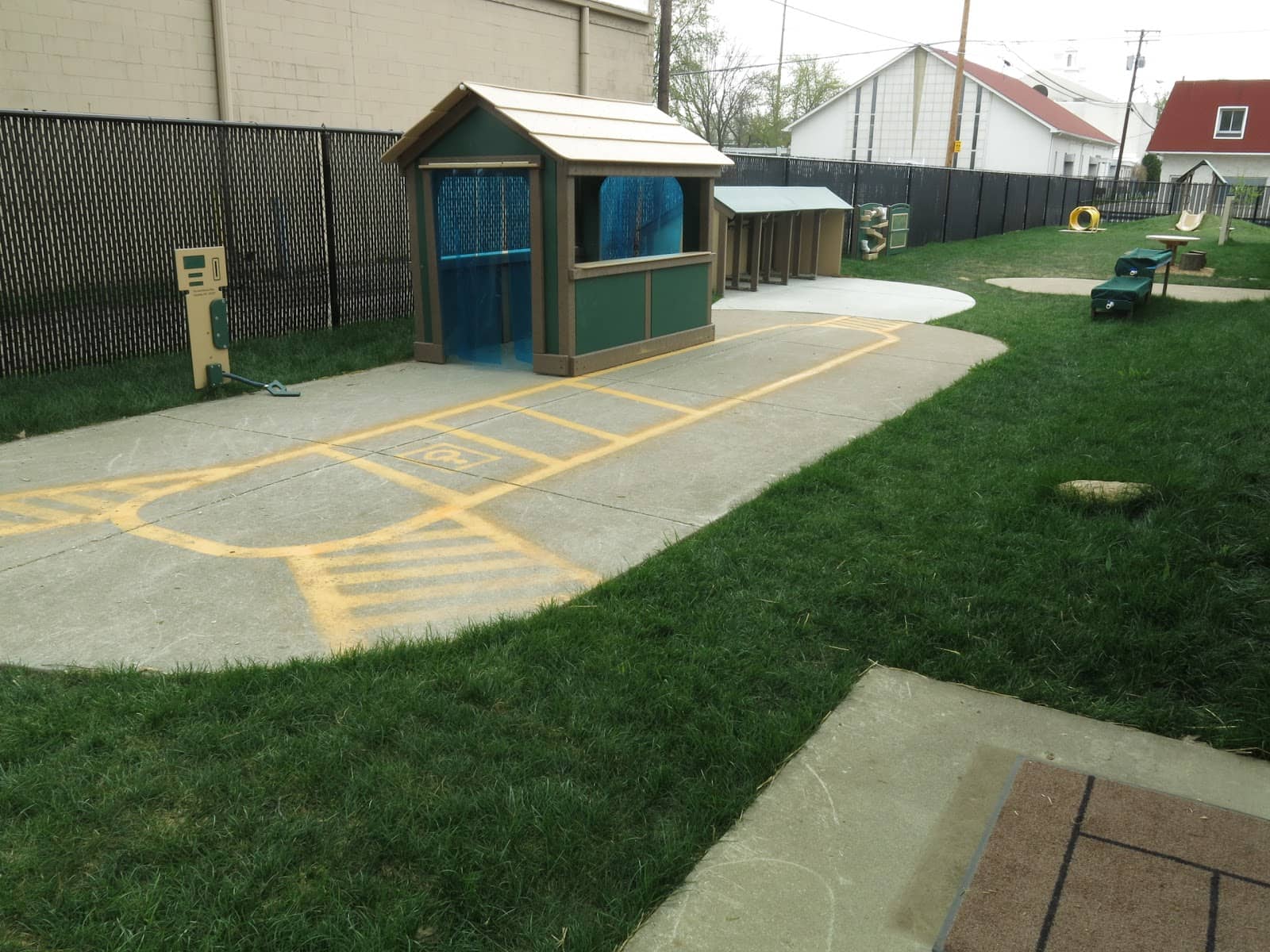 Photo 4