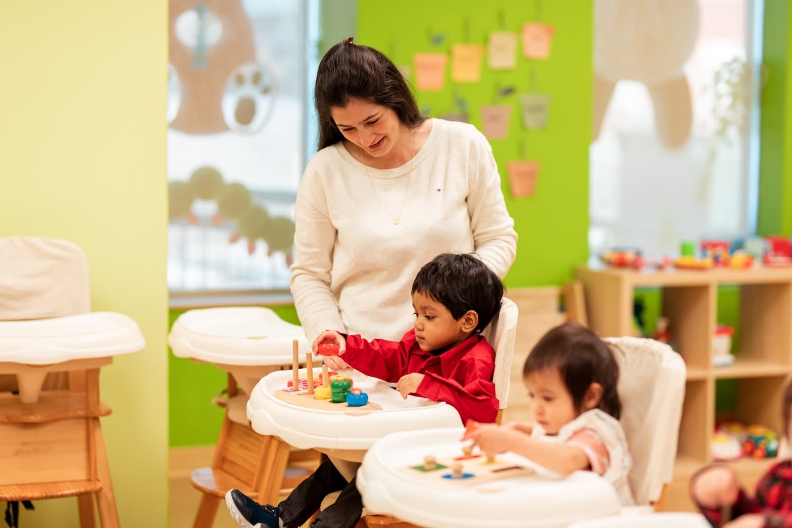 Garderie Academie Montessori A.M.I. Coeurs Brilliants (Bright Hearts Montessori)