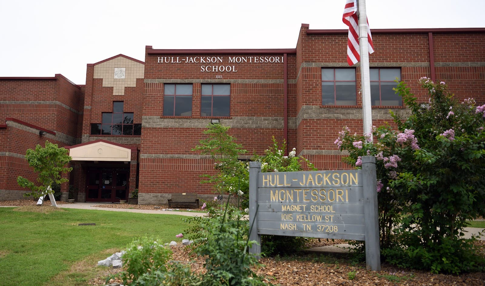 Hull Jackson Montessori School