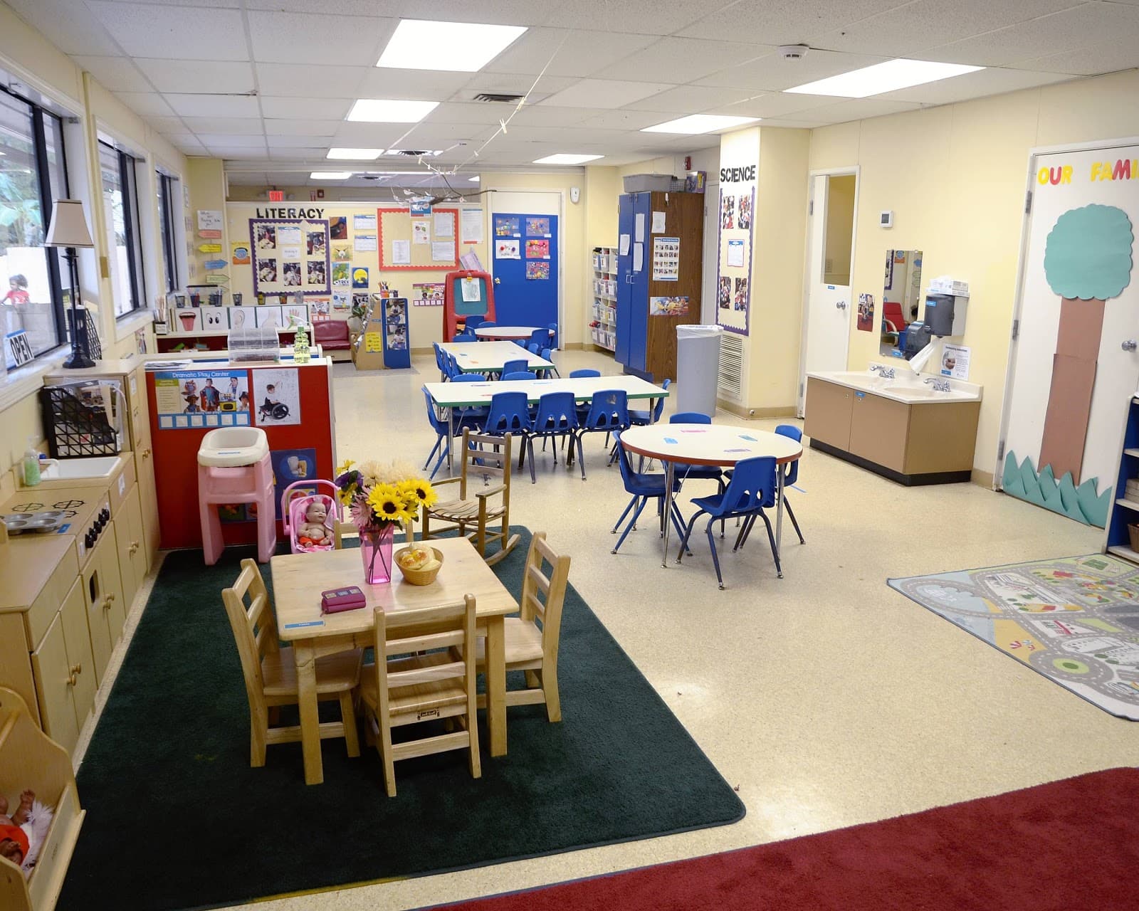 La Petite Academy on Argyle Forest Blvd