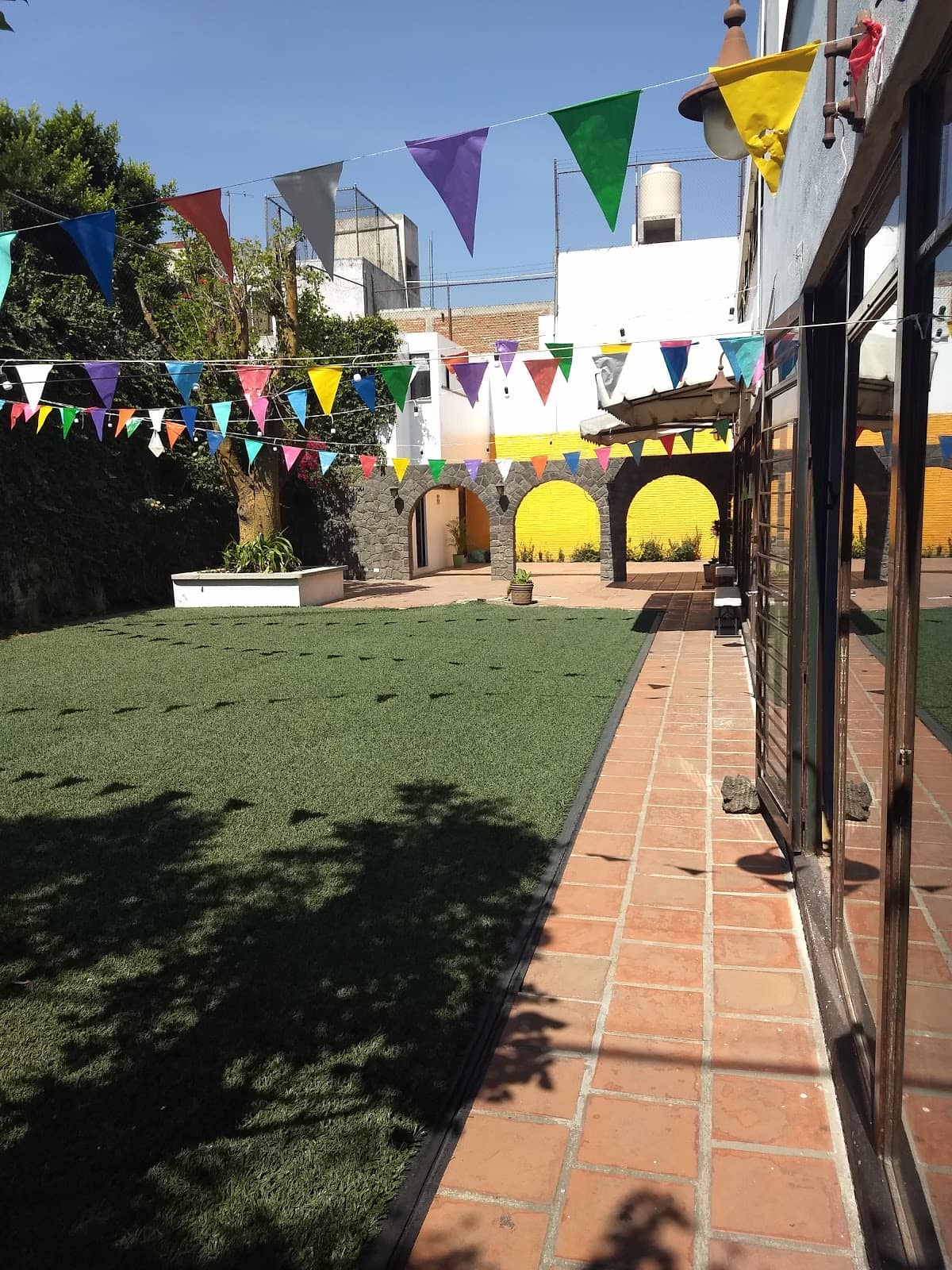 Photo 3