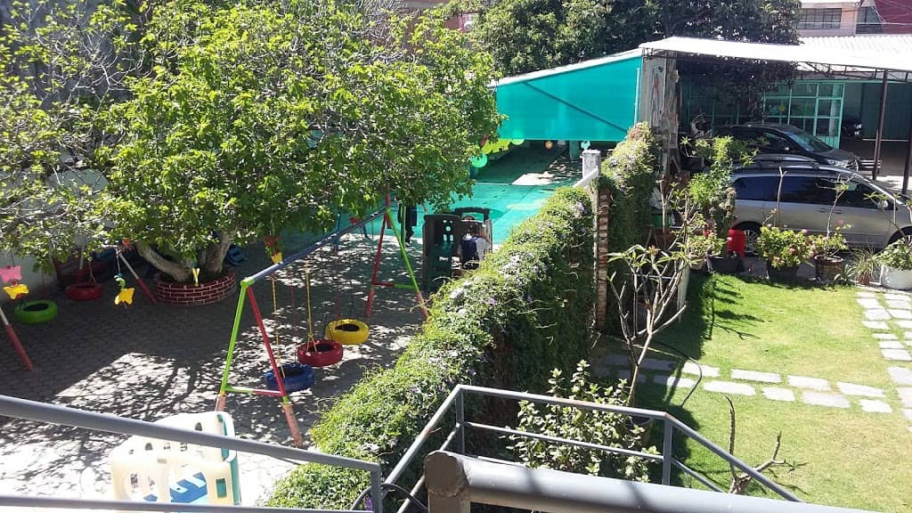Photo 1