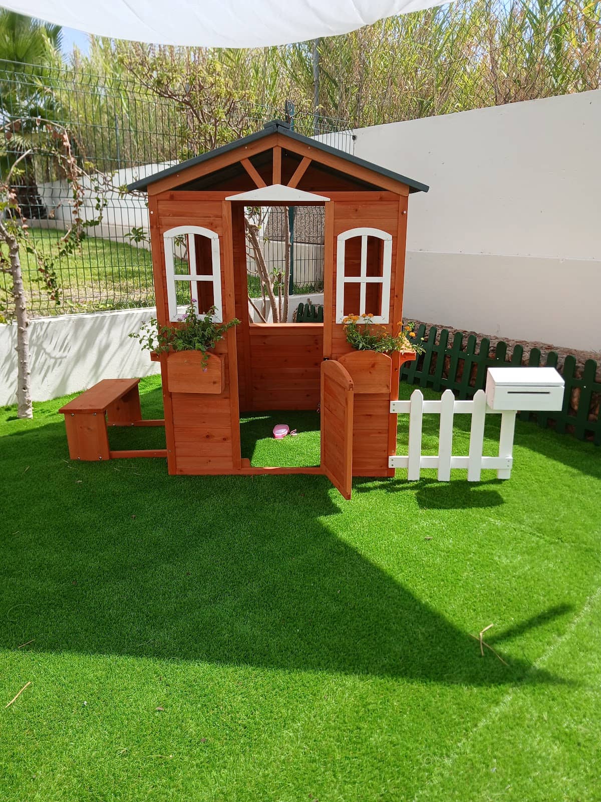 Photo 1