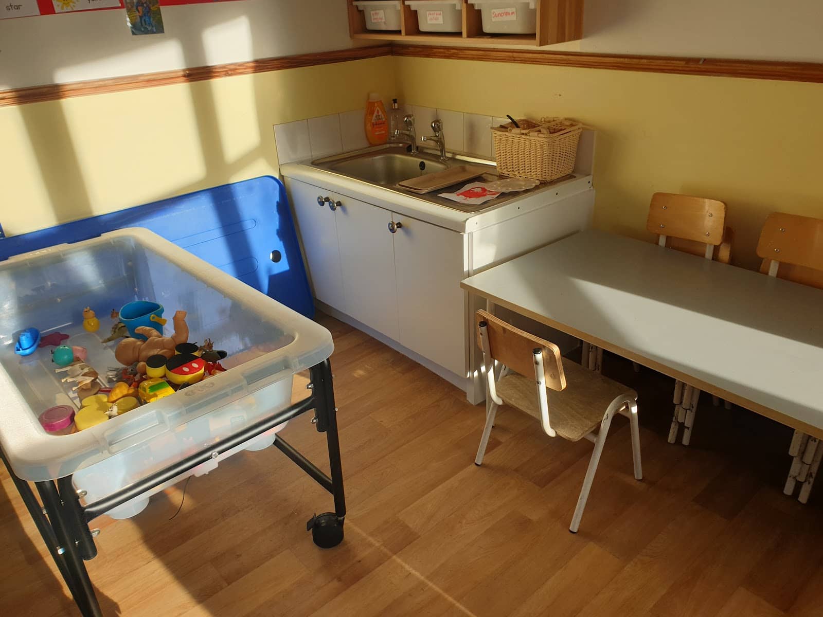 Photo 1